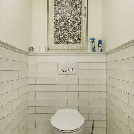 Main Street Apartmán *